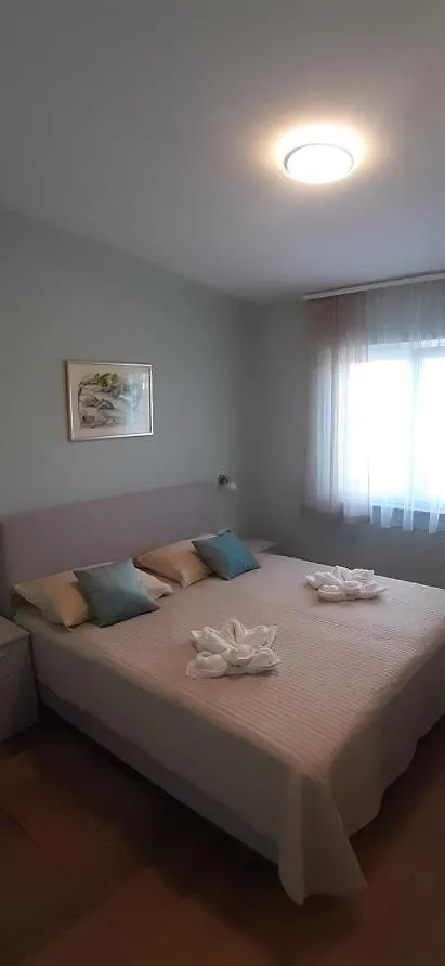 Valdebek Apartments With Pool 풀라