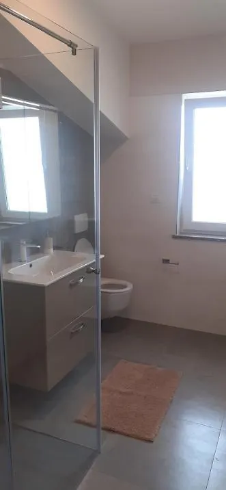 Valdebek Apartments With Pool 풀라 크로아티아